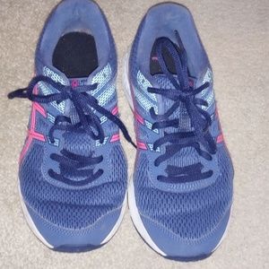 Women's Asic, Size 7